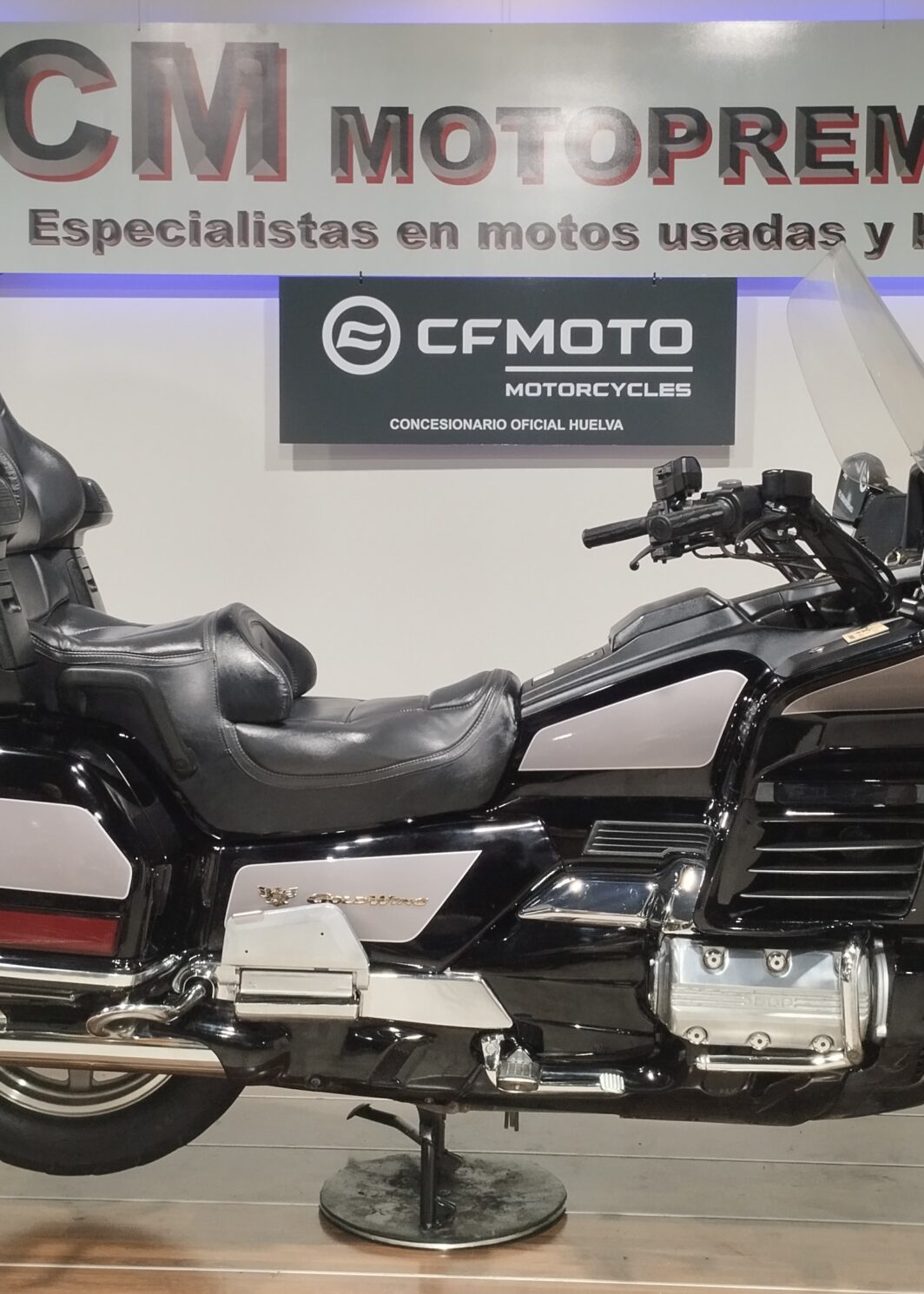 HONDA GL 1500 GOLD WING